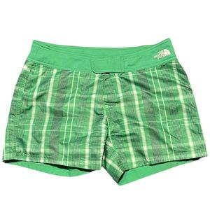 The North Face Woman's Reversible Green Casual Athletic Shorts Size 4